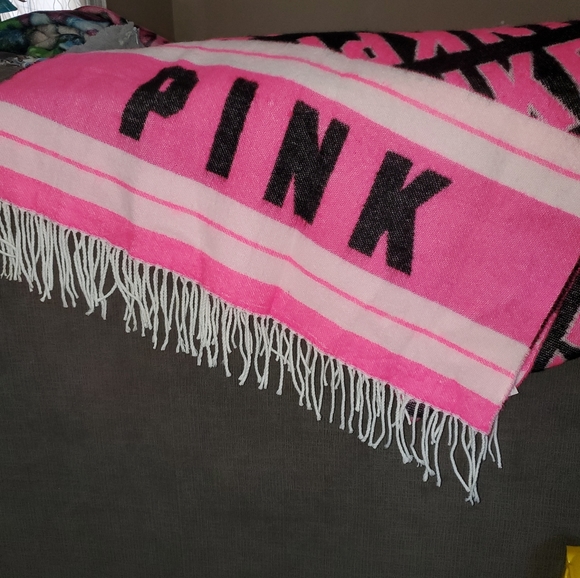 PINK scarf